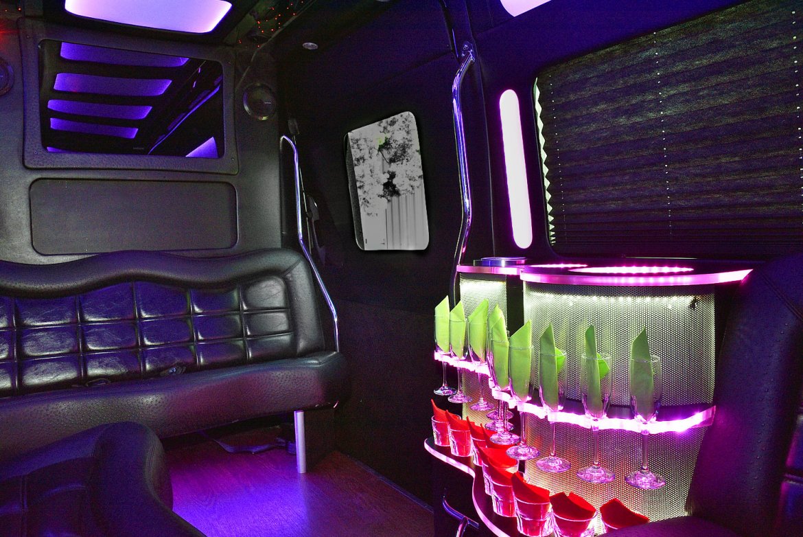 Sprinter for Sale in Fontana, CA - Photo 11