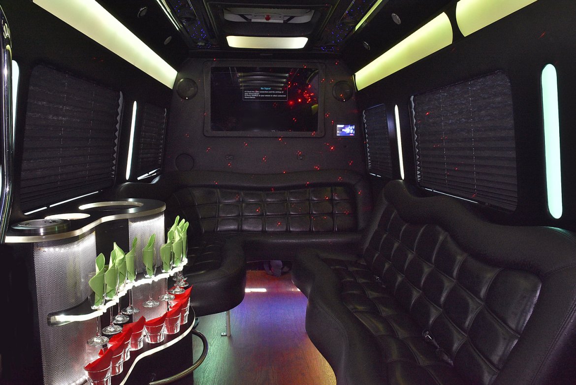 Sprinter for Sale in Fontana, CA - Photo 13