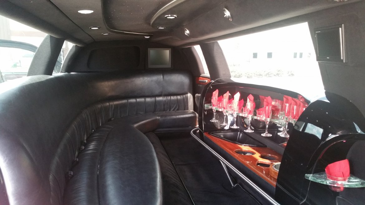 Limousine for Sale in CYPRESS, TX - Photo 9