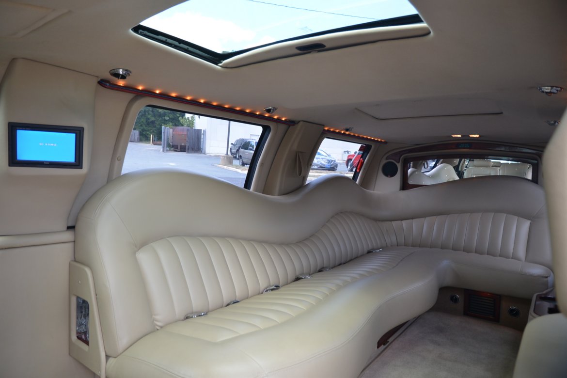 Limousine for Sale in Northeast, MD - Photo 8