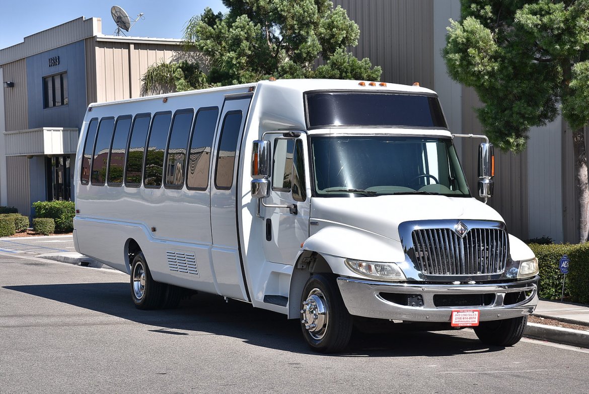 Limo Bus for Sale in Fontana, CA - Photo 3
