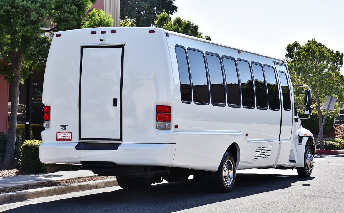 Limo Bus for Sale in Fontana, CA - Photo 5