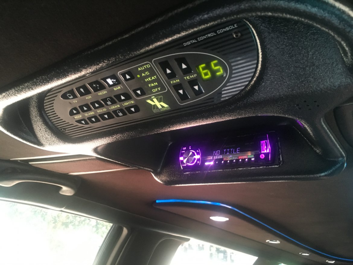 Limousine for Sale in Kenner, LA - Photo 9
