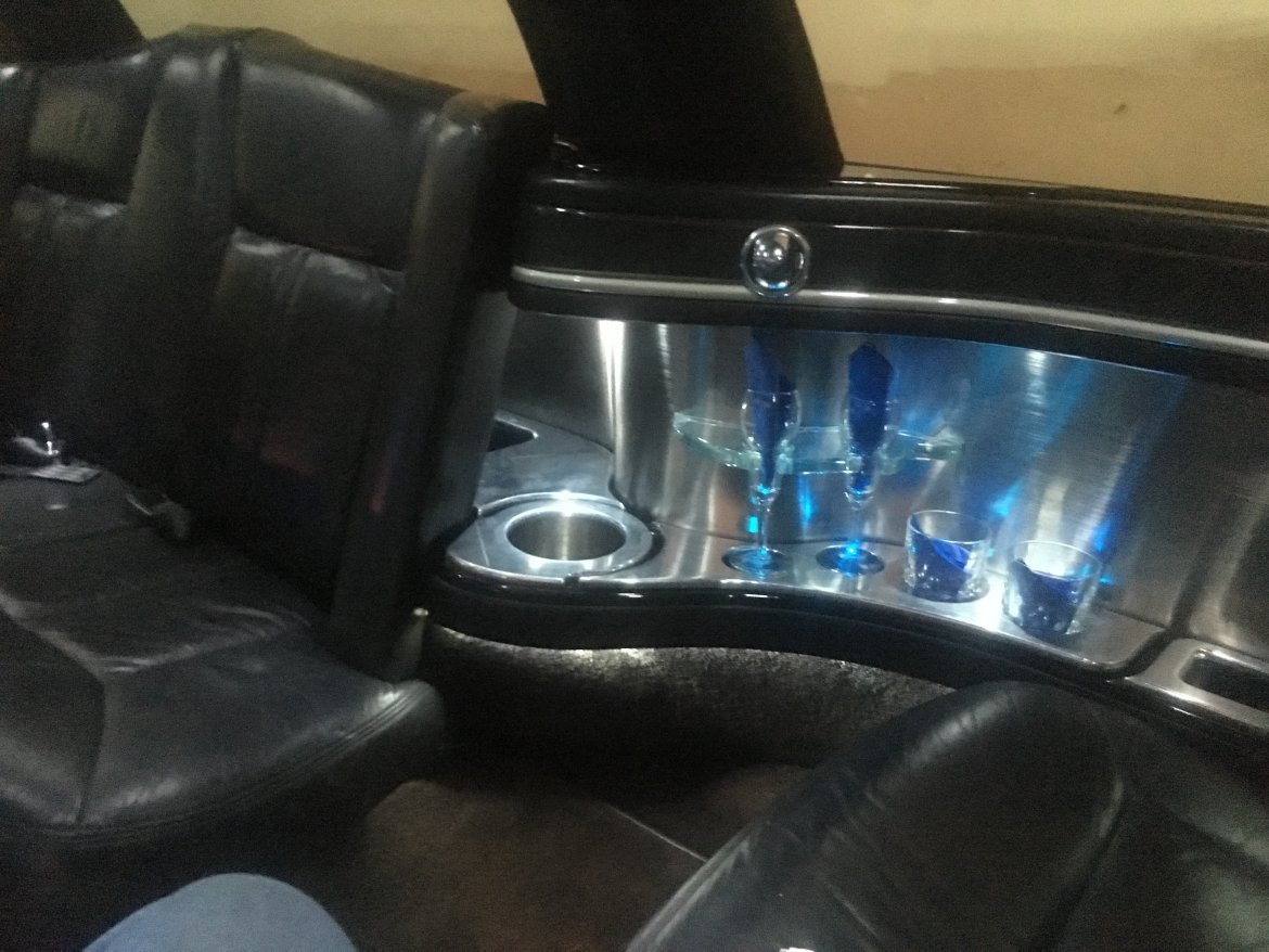 Limousine for Sale in Kenner, LA - Photo 13