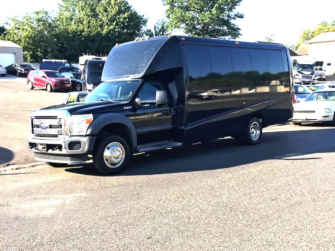 Limo Bus for Sale in Oaklyn, NJ - Photo 2