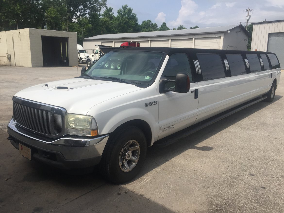Limousine for Sale in Jackson, TN - Main Photo