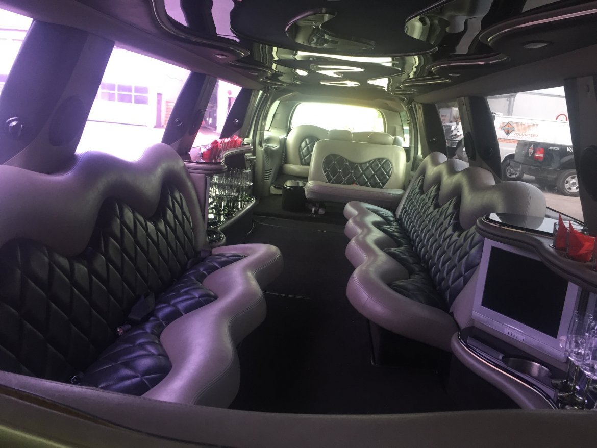 Limousine for Sale in Jackson, TN - Photo 5