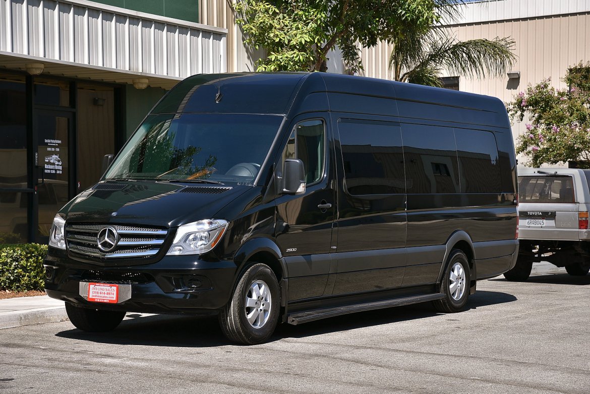 Sprinter for Sale in Fontana, CA - Main Photo