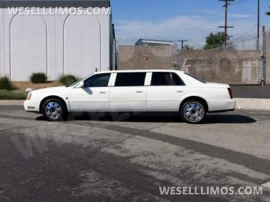2004 Federal Coach Cadillac Deville 6-Door Limousine - Limousine for Sale in CARSON, CA - Photo 3