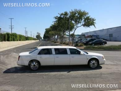 2004 Federal Coach Cadillac Deville 6-Door Limousine - Limousine for Sale in CARSON, CA - Photo 6