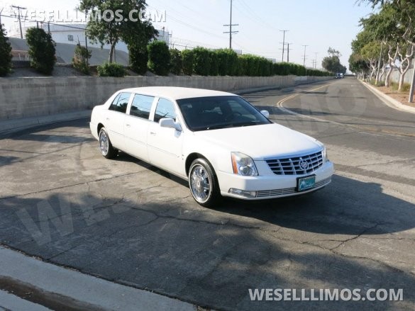 2007 Cadillac DTS 6-Door Limousine for Sale in CARSON, CA - Photo 3