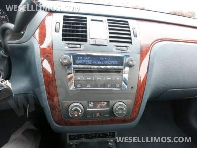 2007 Eagle Coach Cadillac DTS 6-Door Limousine - Limousine for Sale in CARSON, CA - Photo 10