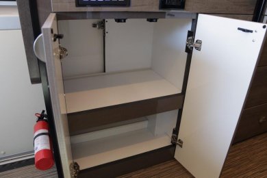 2018 Winnebago ERA 70A 4X4 Sprinter - Sprinter for Sale in St. George, UT - Photo 13