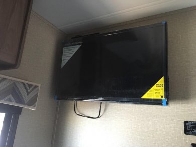 2017  Dynamax Dynamax  Isata 3 24RW Sprinter - Sprinter for Sale in St. George, UT - Photo 17