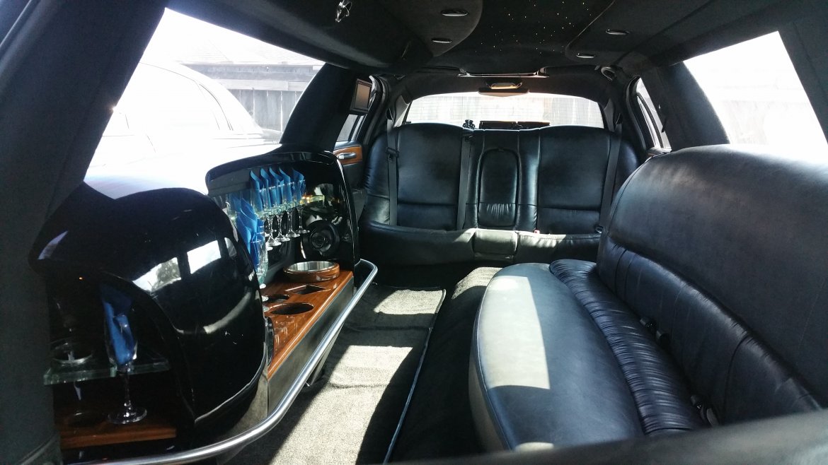 Limousine for Sale in Houston, TX - Photo 11