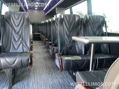 2024 Executive Coach Builders Chevy ECOACH38 Shuttle Bus - Shuttle Bus for Sale in Springfield, MO - Photo 23