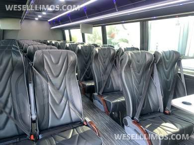 2024 Executive Coach Builders Chevy ECOACH38 Shuttle Bus - Shuttle Bus for Sale in Springfield, MO - Photo 24