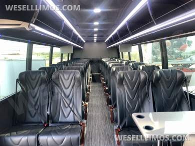 2024 Executive Coach Builders Chevy ECOACH38 Shuttle Bus - Shuttle Bus for Sale in Springfield, MO - Photo 27