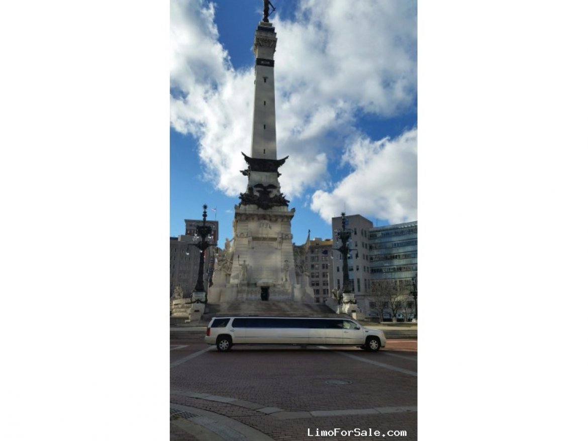 Limousine for Sale in Avon, IN - Photo 4