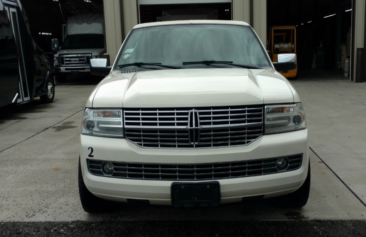 SUV Stretch for Sale in North East, PA - Main Photo