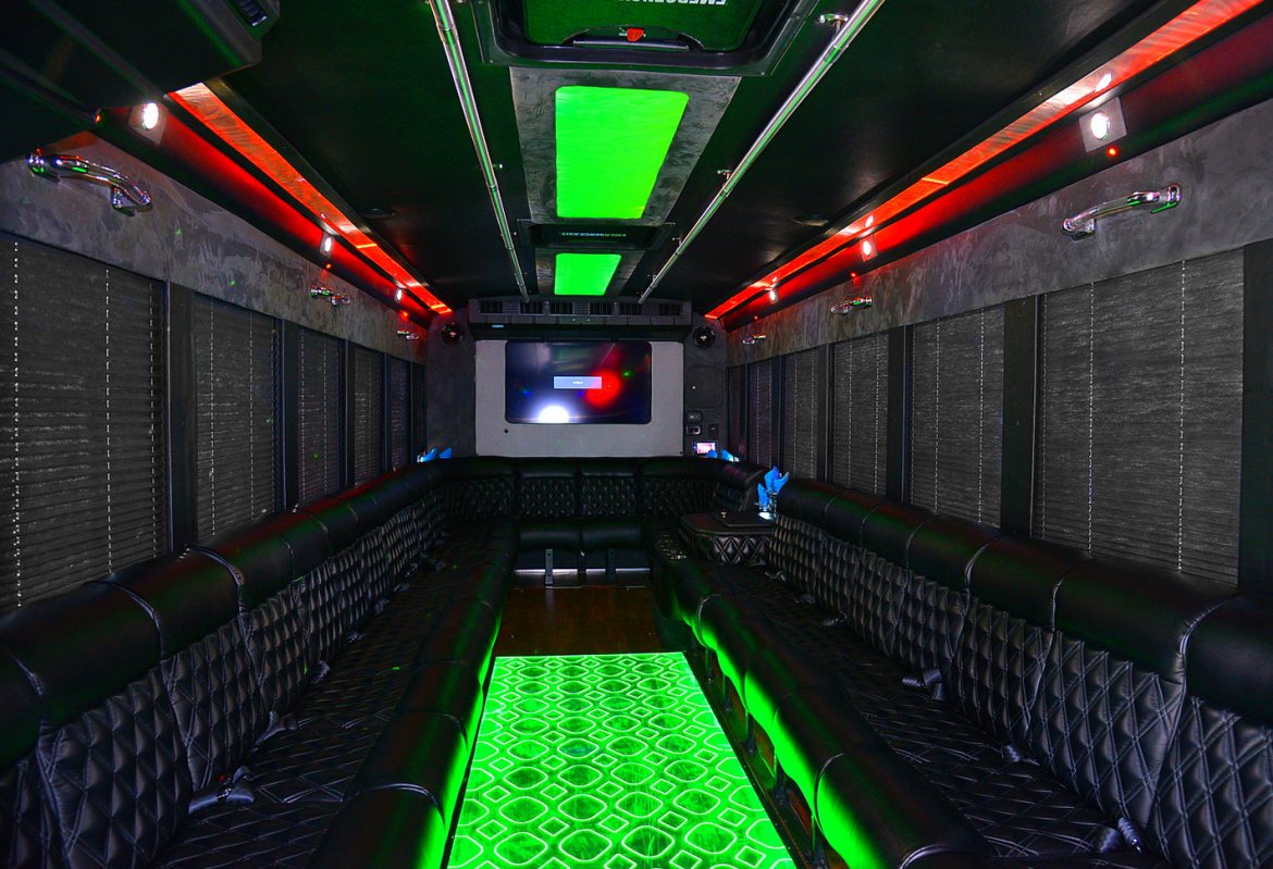 Limo Bus for Sale in Fontana, CA - Photo 11