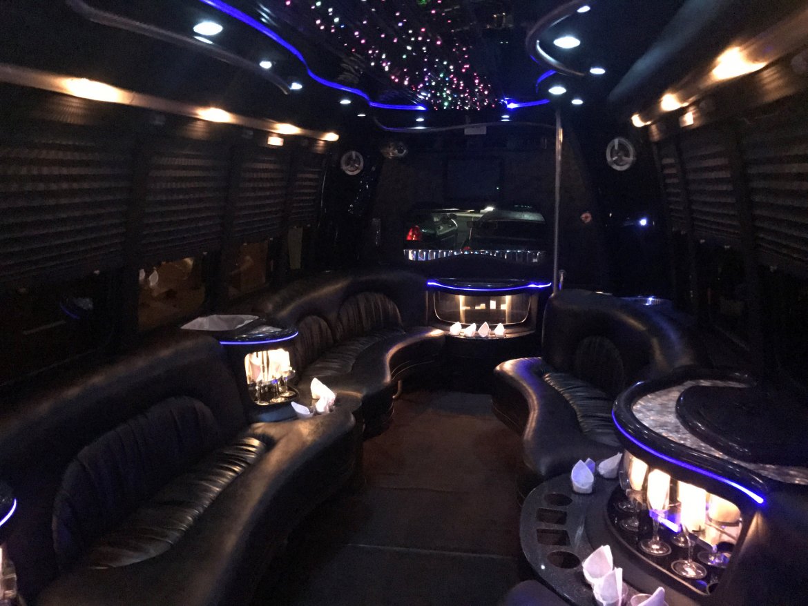 Limo Bus for Sale in Garwood, NJ - Photo 15