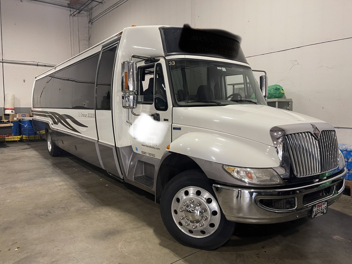 Shuttle Bus for Sale in portland, OR - Main Photo