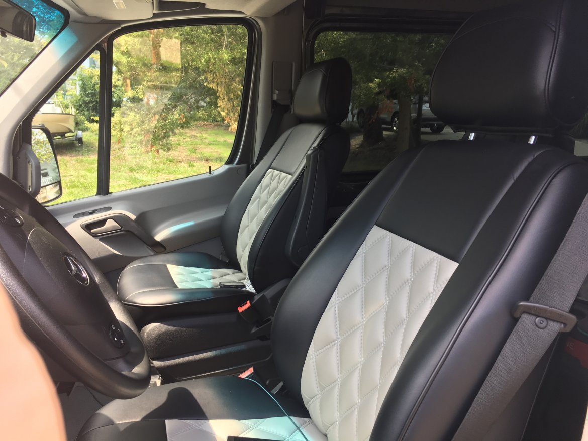SUV for Sale in Atlantic City, NJ - Photo 4