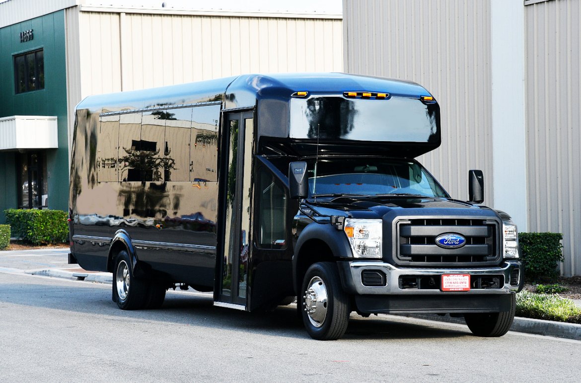 Limo Bus for Sale in Fontana, CA - Main Photo