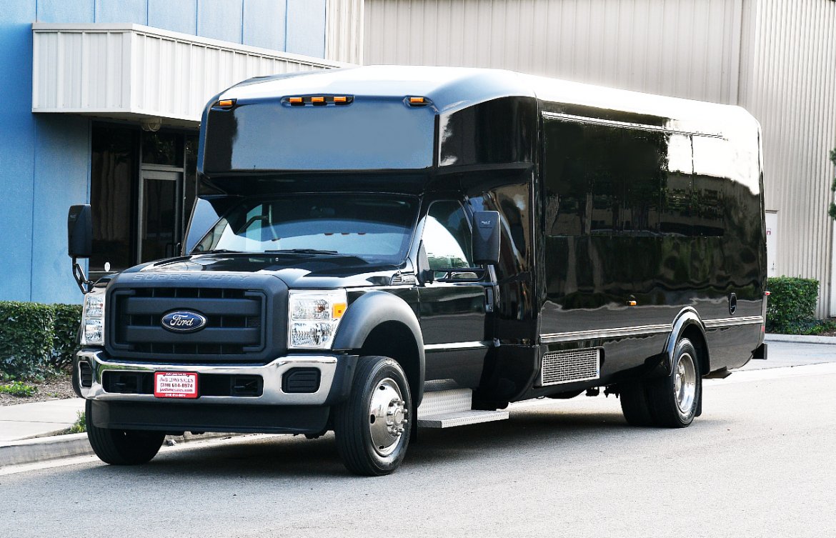 Limo Bus for Sale in Fontana, CA - Photo 6