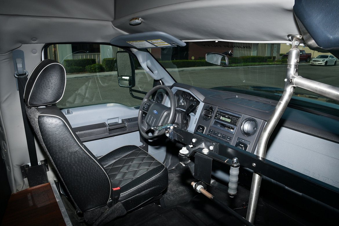 Limo Bus for Sale in Fontana, CA - Photo 10