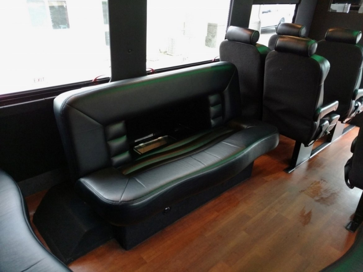 Limo Bus for Sale in North East , PA - Photo 13