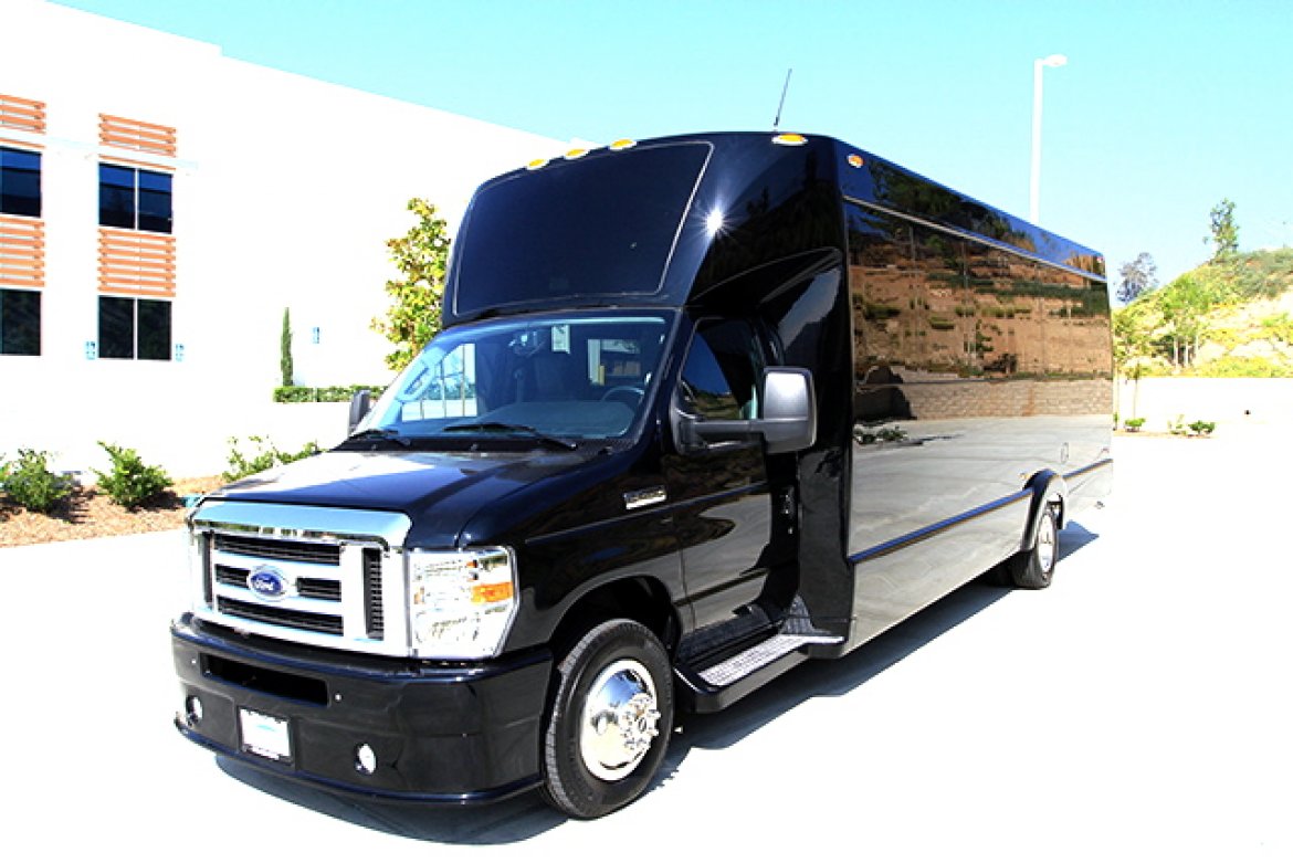 Shuttle Bus for Sale in Oaklyn, NJ - Main Photo