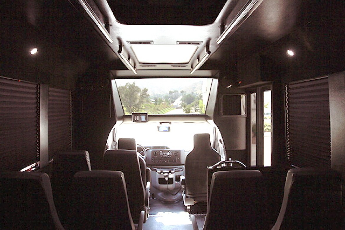 Shuttle Bus for Sale in Oaklyn, NJ - Photo 19
