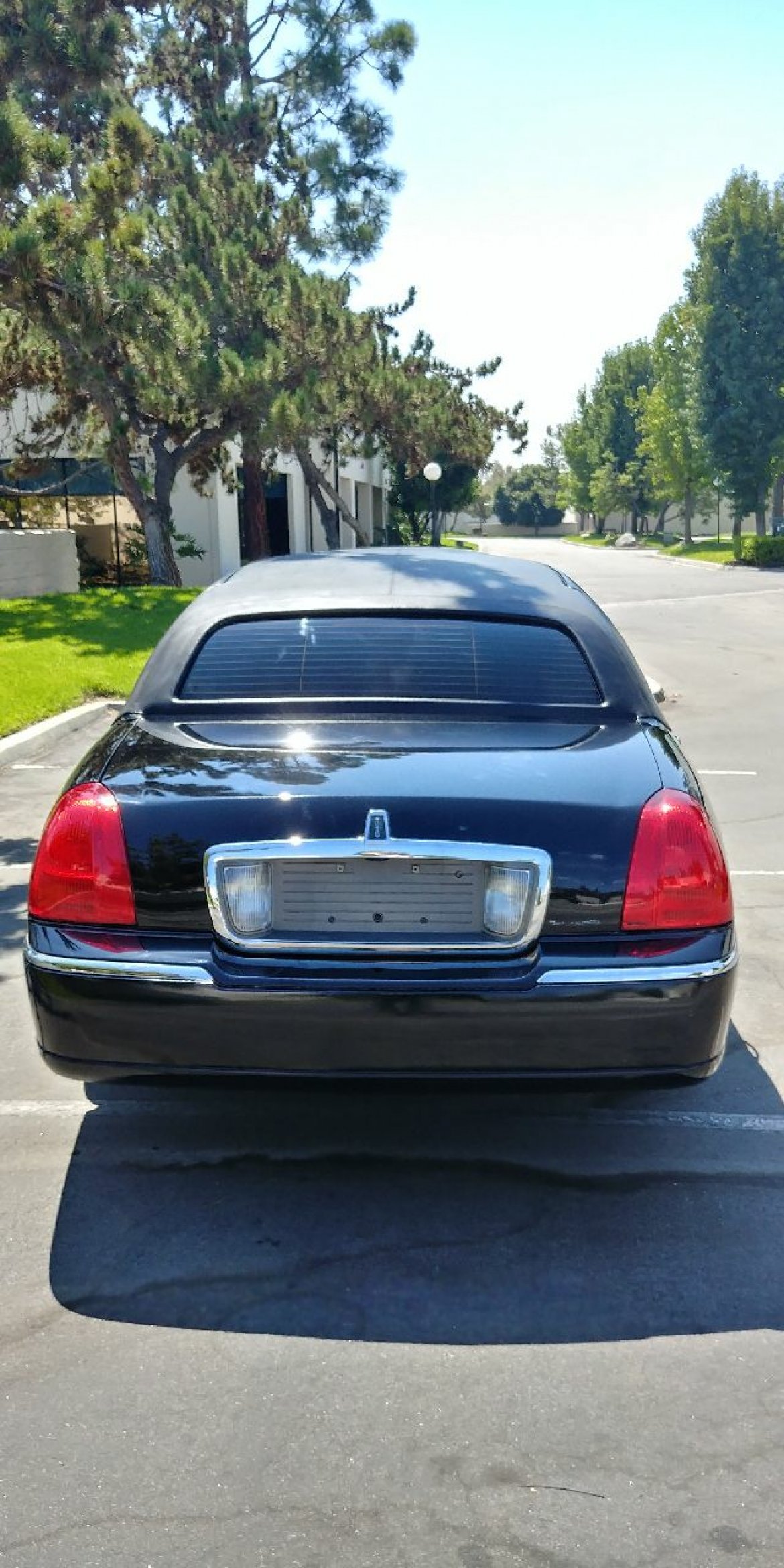 Limousine for Sale in Santa fe Springs, CA - Photo 3