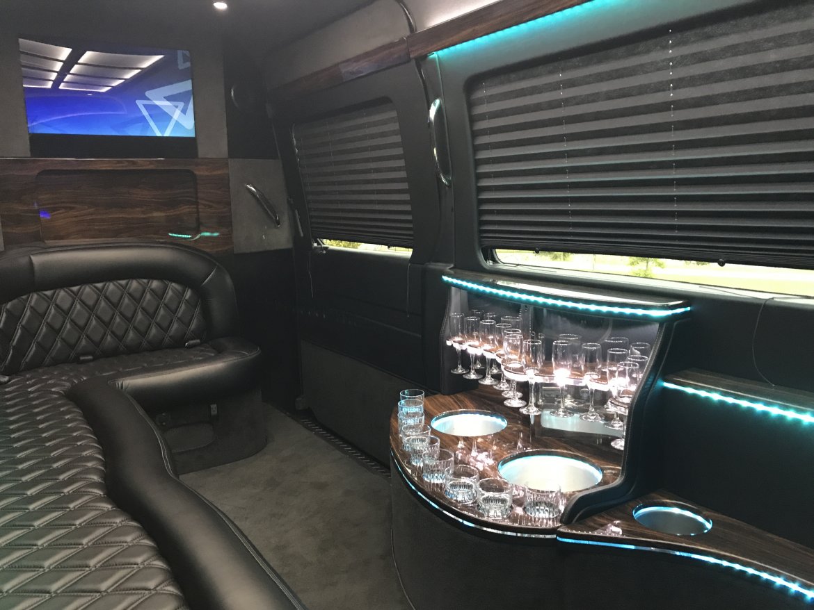 Sprinter for Sale in Springfield, MO - Photo 2