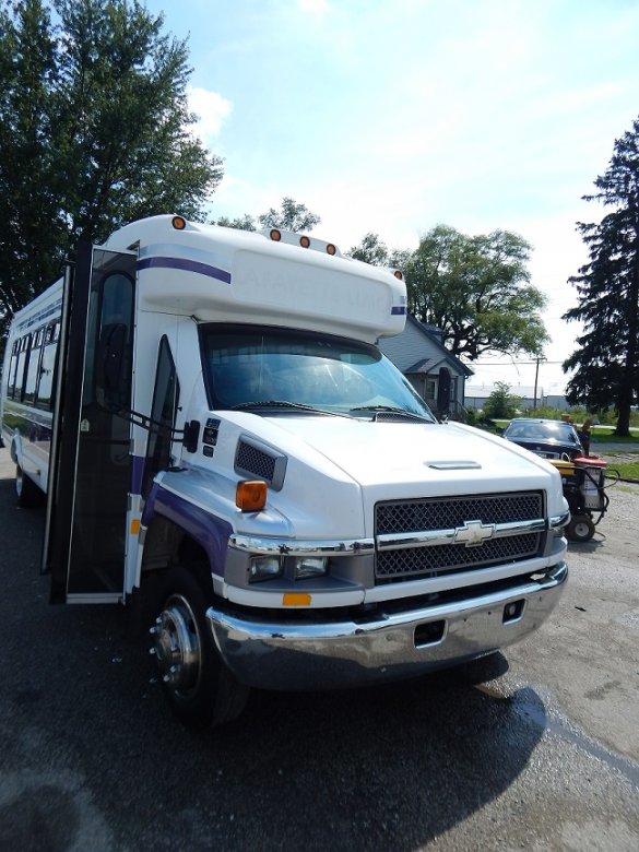 2004 Chevrolet StarTran Shuttle Bus for Sale in North East, PA - Photo 3