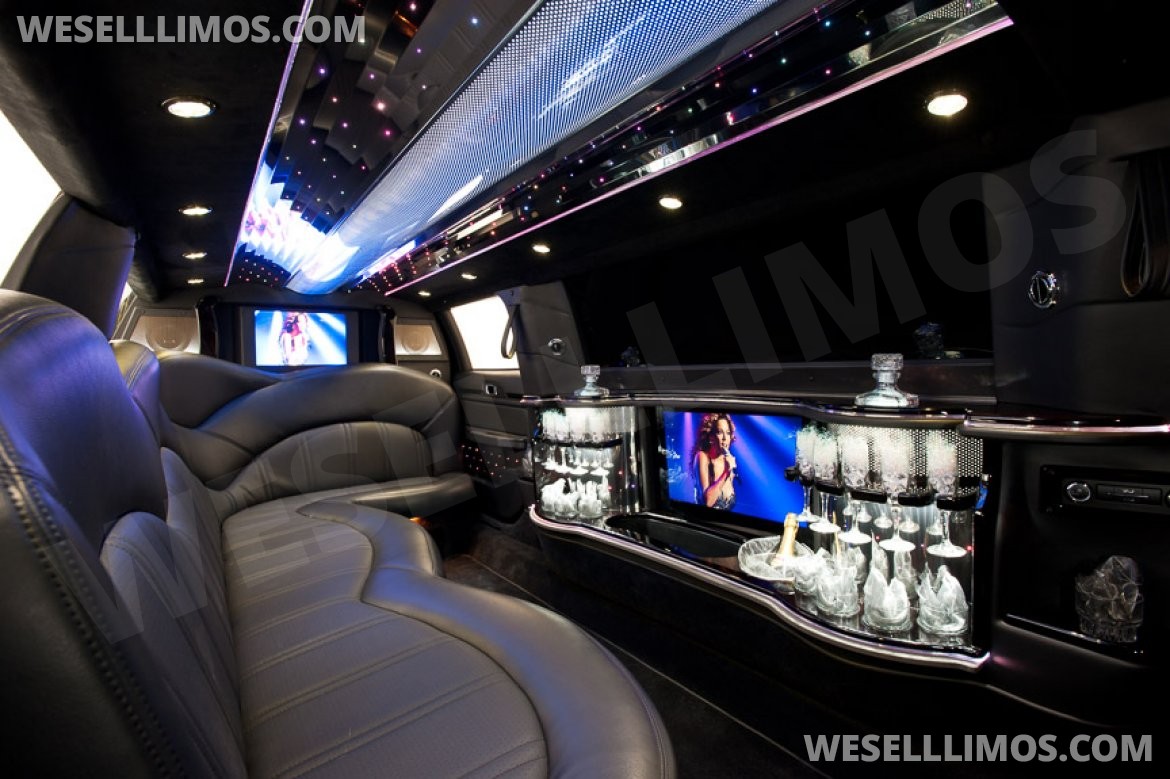 Limousine for Sale in Springfield, MO - Photo 2