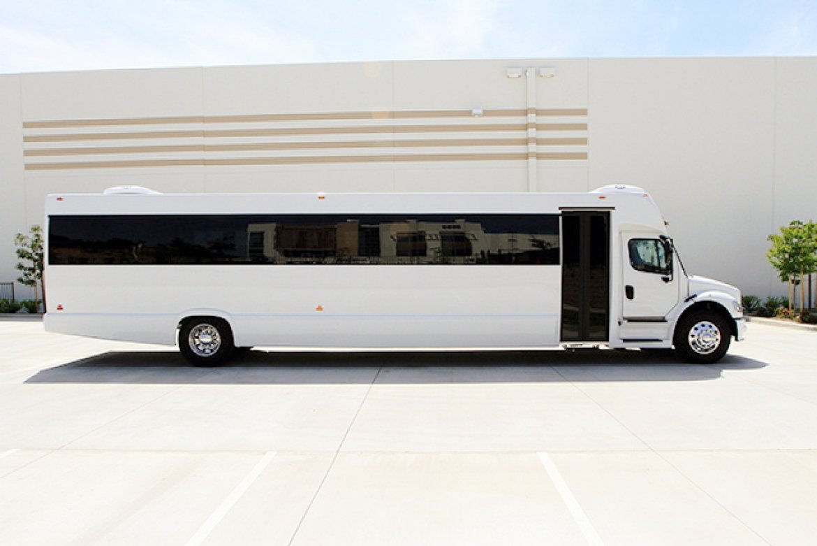 Shuttle Bus for Sale in Oaklyn, NJ - Photo 9