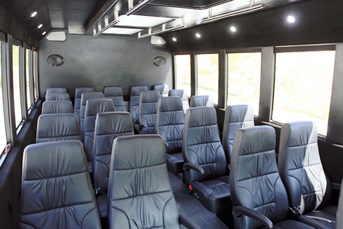 Shuttle Bus for Sale in Oaklyn, NJ - Photo 10