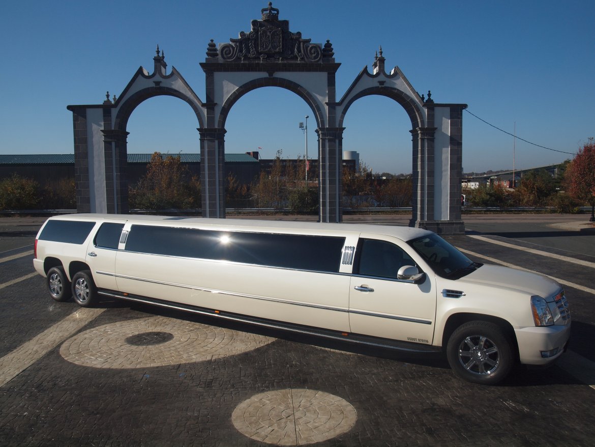 Limousine for Sale in Fall River, MA - Main Photo