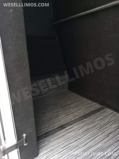 2023 ECoach 38" Widebody HD 6500 36 Passenger Executive Shuttle " ALL NEW VIP SHUTTLE " - Shuttle Bus for Sale in Springfield, MO - Photo 17