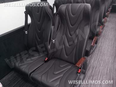2024 Executive Coach Builders Chevrolet Silverado WB 6500  Shuttle Bus - Shuttle Bus for Sale in Springfield, MO - Photo 13