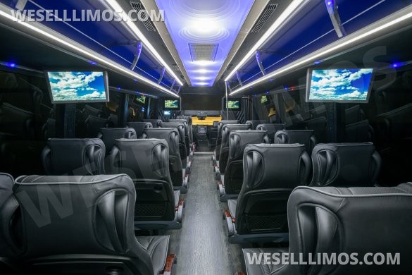 2024 Chevrolet WB 6500 Shuttle Bus for Sale in Springfield, MO - Main Photo