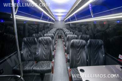 2024 Executive Coach Builders Chevrolet Silverado WB 6500  Shuttle Bus - Shuttle Bus for Sale in Springfield, MO - Photo 18
