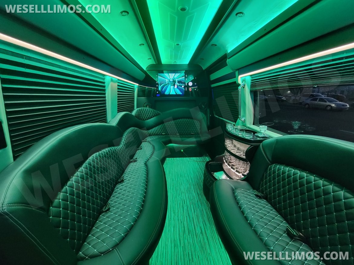 Limo Bus for Sale in Springfield, MO - Photo 3