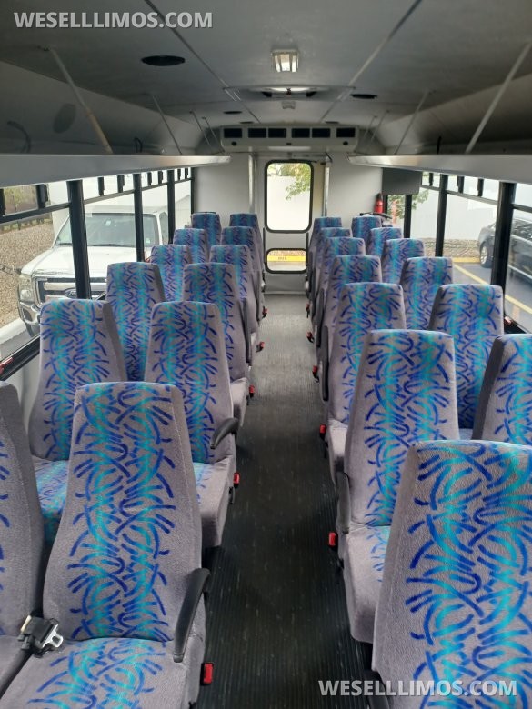 2014 Ford F550 Limo Bus for Sale in West palm beach, FL - Photo 3