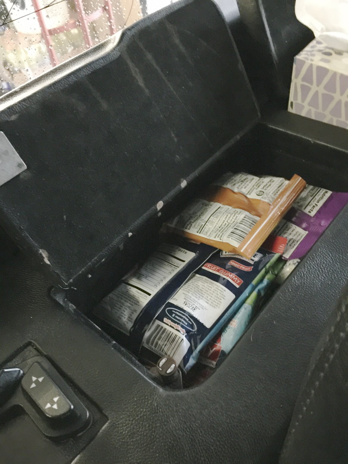 CEO SUV Mobile Office for Sale in Oaklyn, NJ - Photo 22