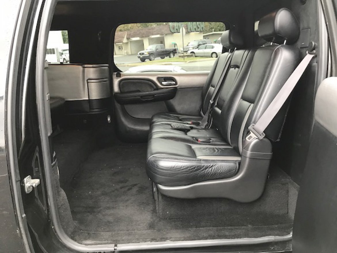 CEO SUV Mobile Office for Sale in Oaklyn, NJ - Photo 6