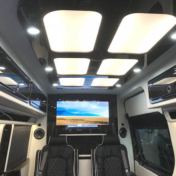 2017 Mercedes-Benz Sprinter 2500 Sprinter for Sale in Oaklyn, NJ - Photo 2